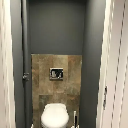 Prochnika 49 ホームステイ