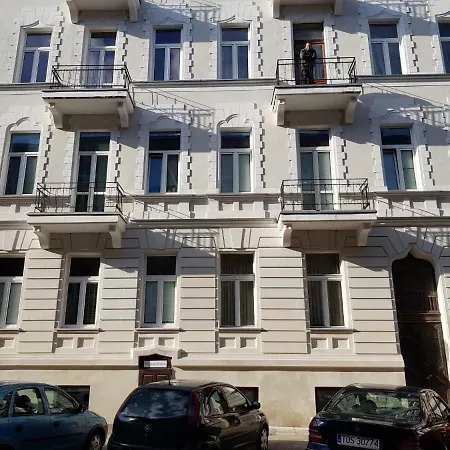 Próchnika 49 Kwatera prywatna