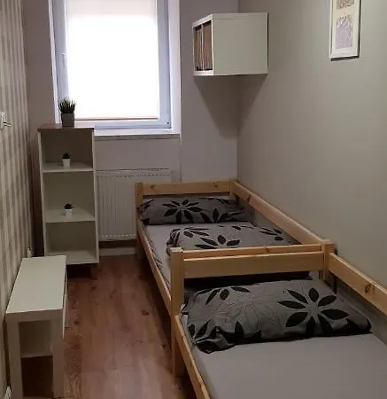 Prochnika 49 ホームステイ *