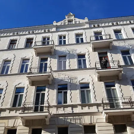 Prochnika 49 Проживание в семье