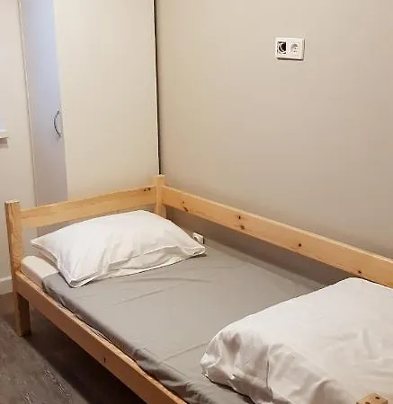 Prochnika 49 ウッチ