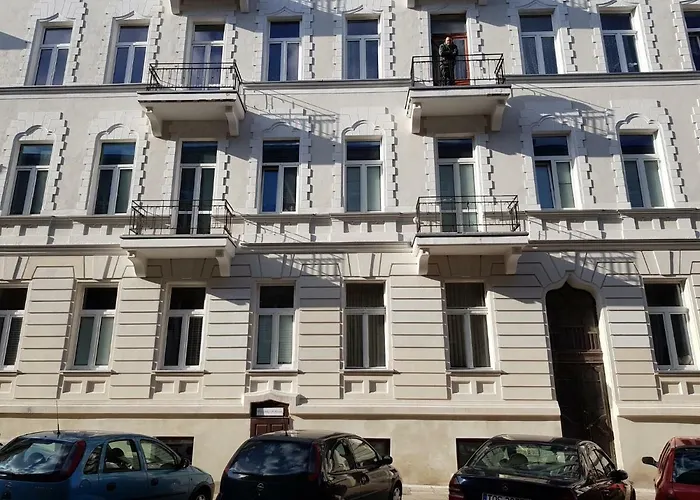 Prochnika 49 Δωμάτια σε οικογενειακή κατοικία