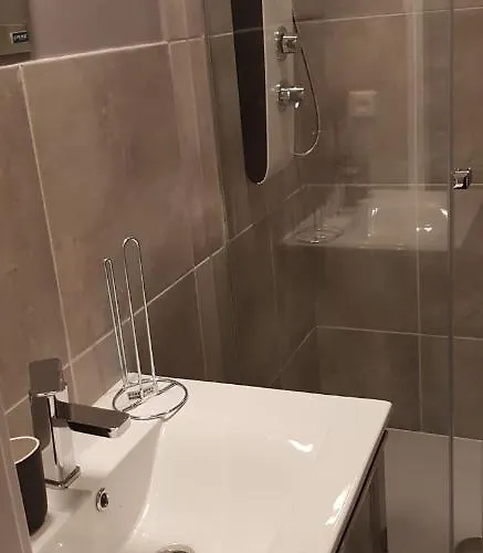 Δωμάτια σε οικογενειακή κατοικία Prochnika 49 Λοτζ