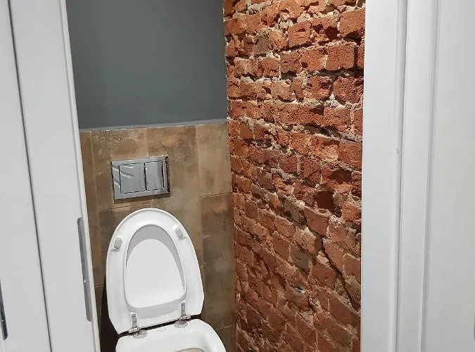 Prochnika 49 Δωμάτια σε οικογενειακή κατοικία *